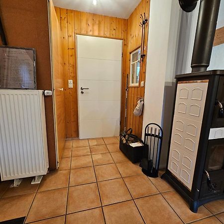Kleines Ferienhaus Luettje Backhuus 35516 Uplengen Εξωτερικό φωτογραφία