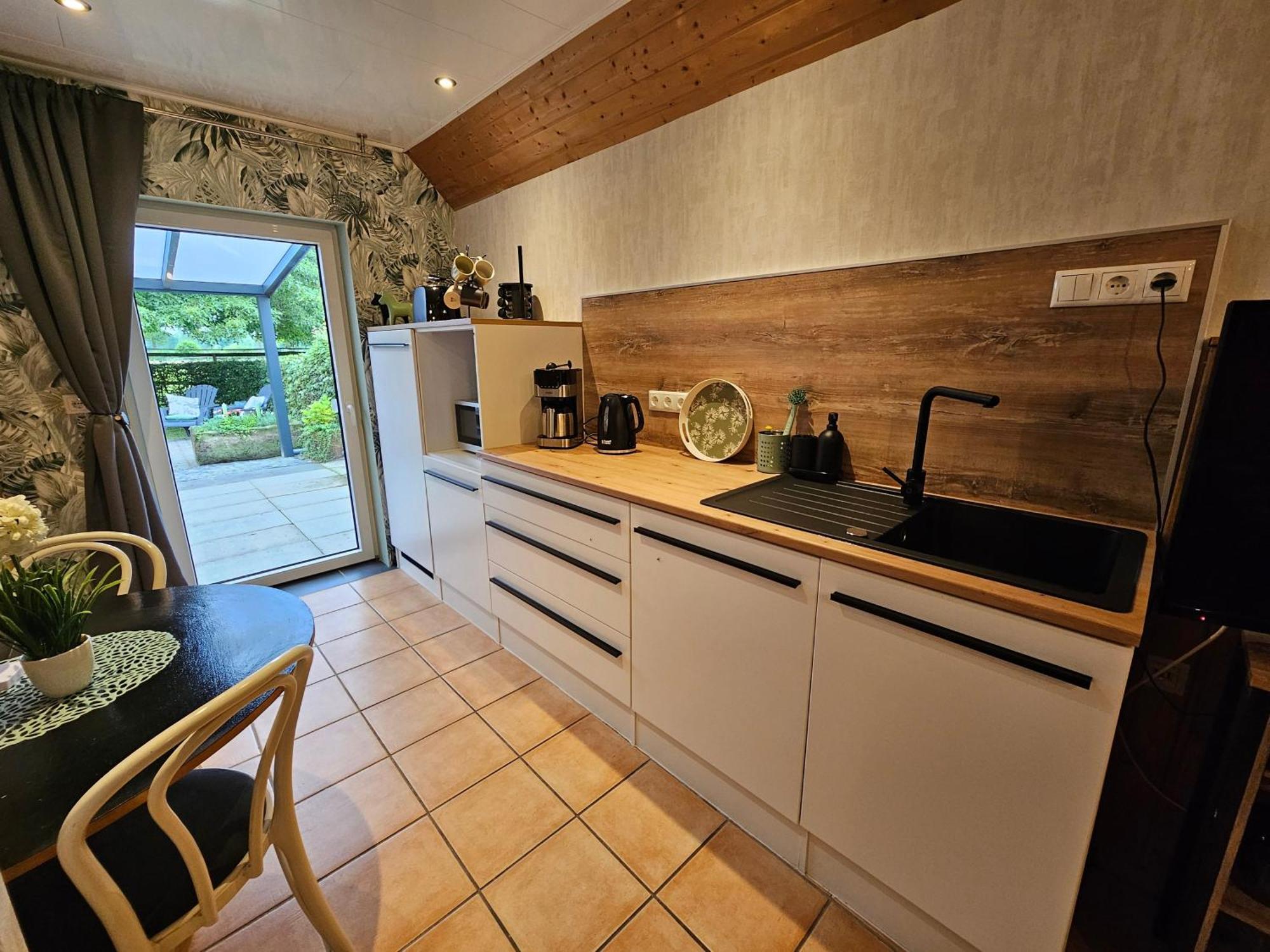 Kleines Ferienhaus Luettje Backhuus 35516 Uplengen Εξωτερικό φωτογραφία