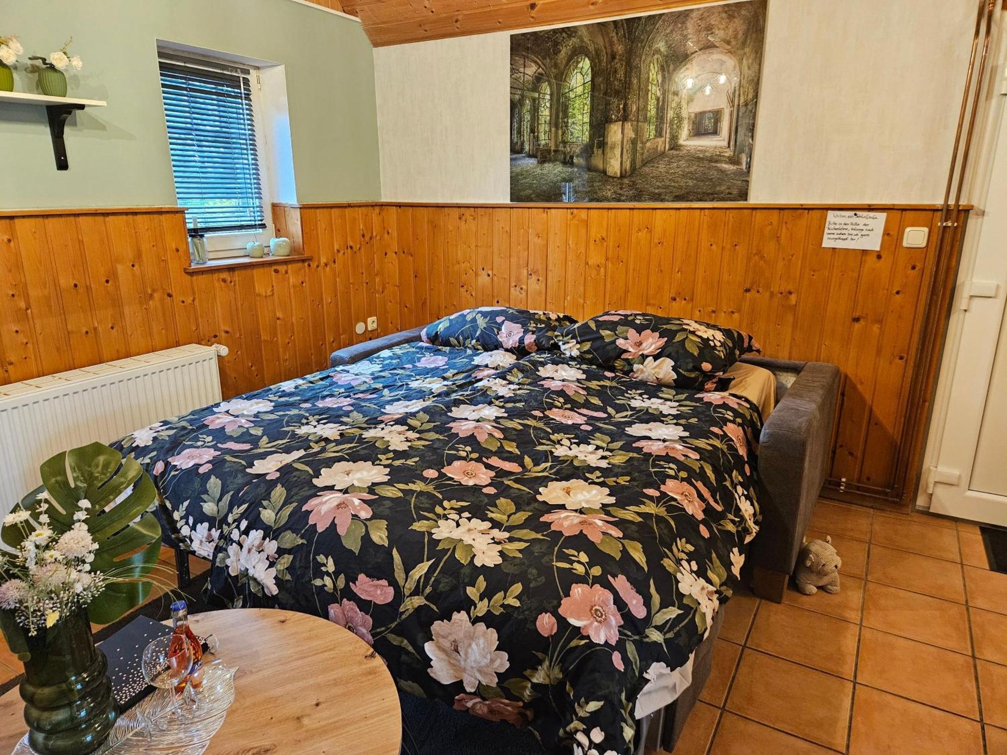 Kleines Ferienhaus Luettje Backhuus 35516 Uplengen Εξωτερικό φωτογραφία